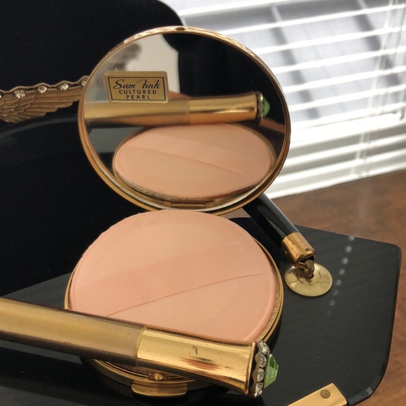 Sam Fink Compact w Cultured Pearl - Picture 3 of 9